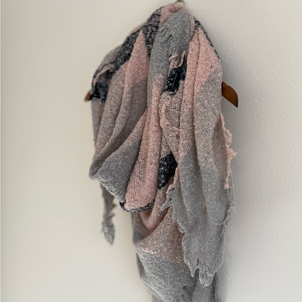 Pink and Gray Fringed Scarf